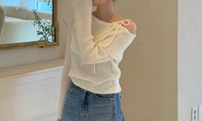 Plain Off-Shoulder Long-Sleeved Knit Top