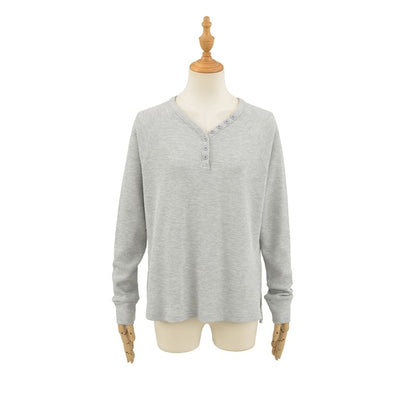 Plain V-Neck Long-Sleeved T-Shirt