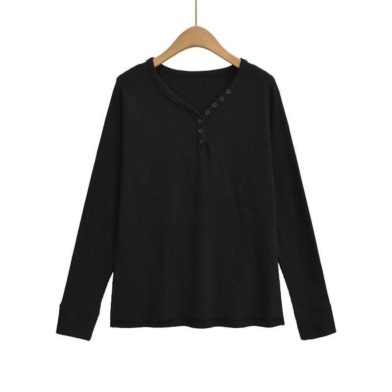 Plain V-Neck Long-Sleeved T-Shirt