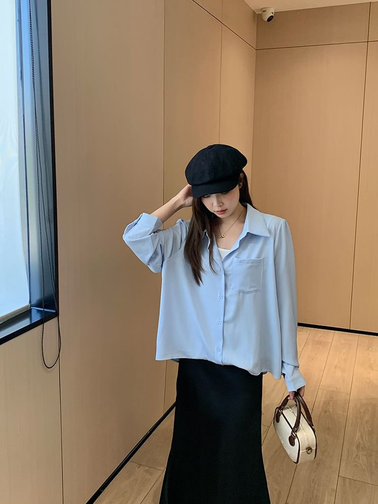 Pocketed Plain Sleeved Button-Up Shirt