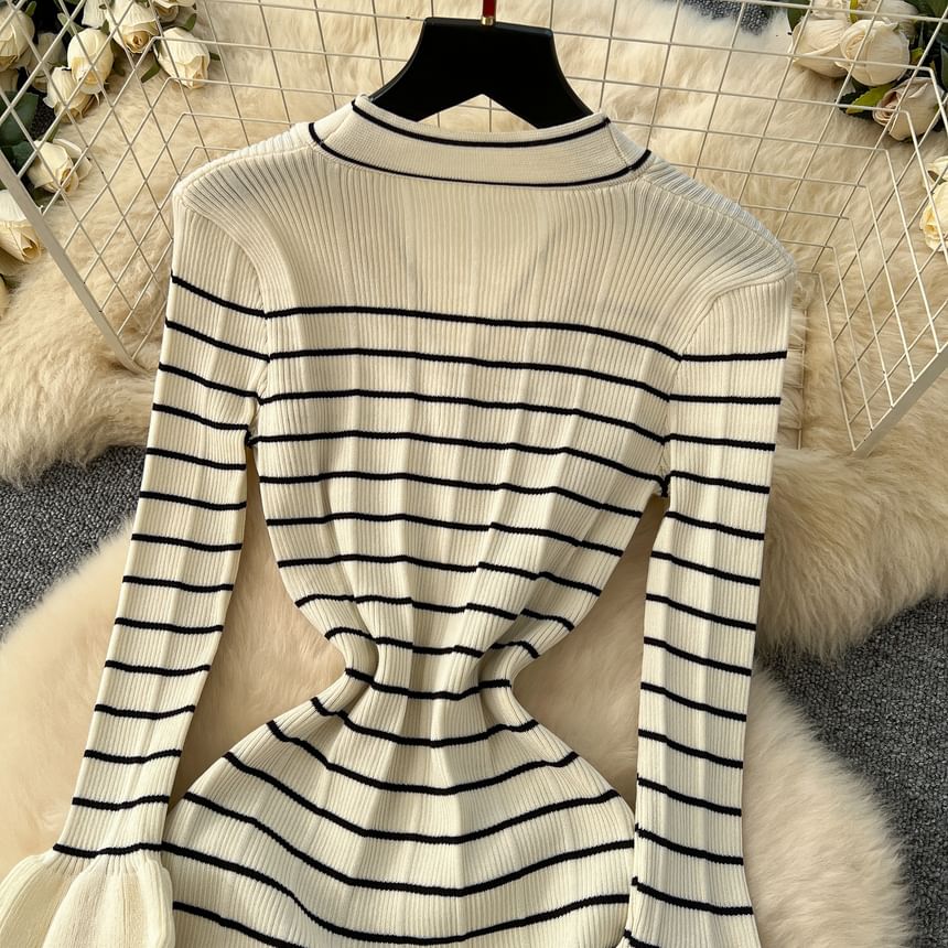 Long-Sleeve V-Neck Striped Maxi Mermaid Dress
