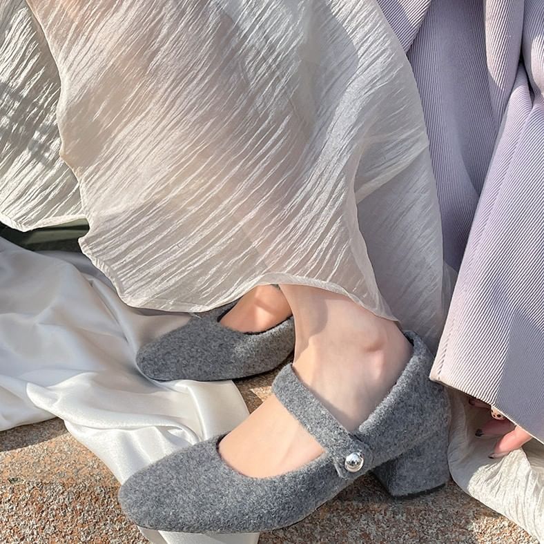 Square Toe Felt Block Heel Mary Jane Pumps
