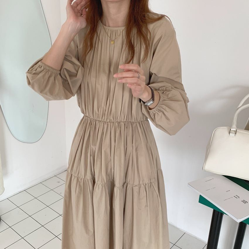 Long-Sleeve Round Neck Plain Ruched Maxi A-Line Dress