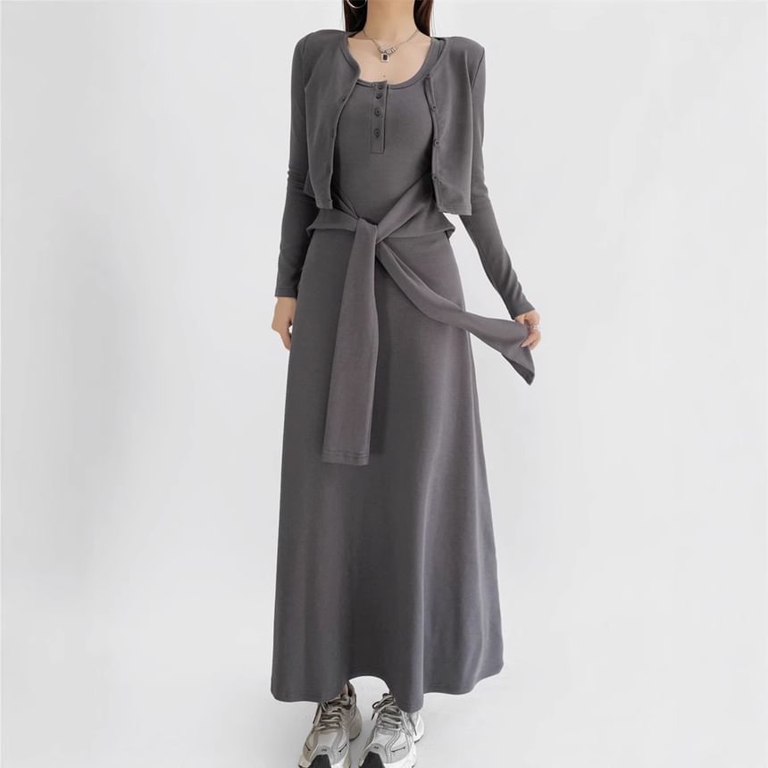 Sleeveless Scoop Neck Plain Tie Waist Maxi A-Line Dress / V-Neck Button-Up Crop Cardigan / Set