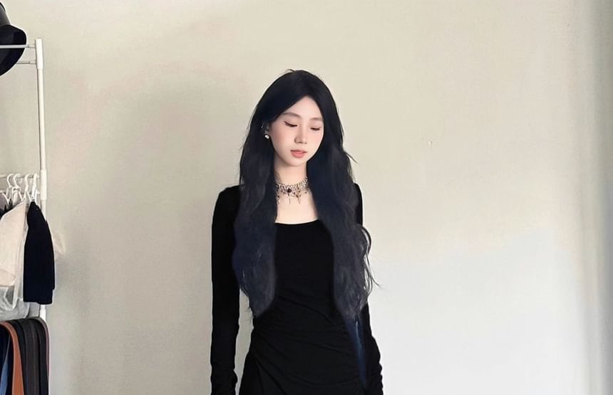 Long-Sleeve Scoop Neck Plain Ruched Maxi A-Line Dress
