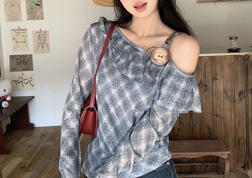 Asymmetrical Plaid Top with Long Sleeve Design