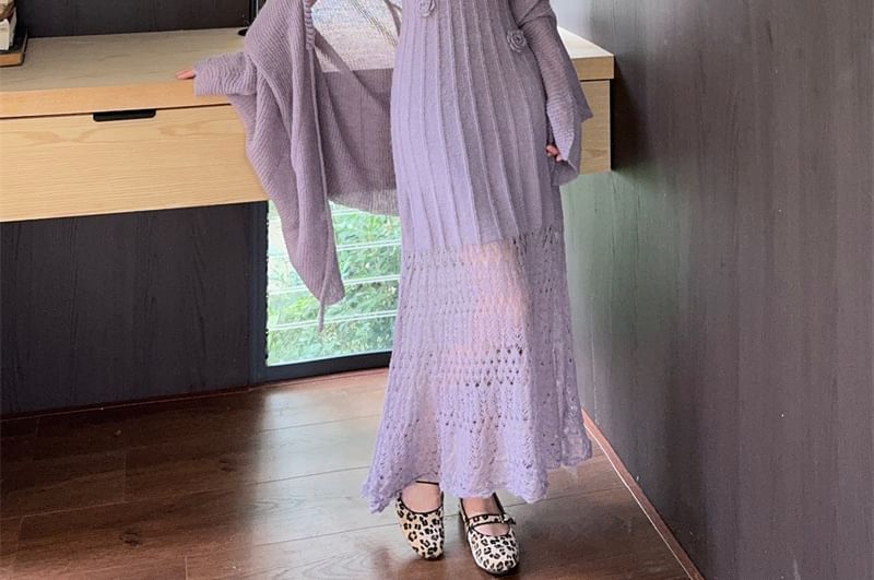 Plain Cardigan / Sleeveless Maxi Dress