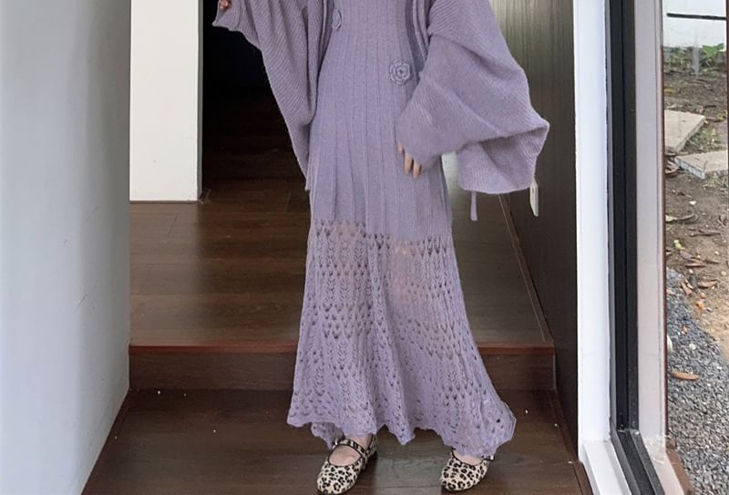 Plain Cardigan / Sleeveless Maxi Dress