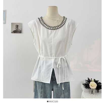 Tie-Waist Blouse with Lace Trim Round Neck and Sleeveless Cut