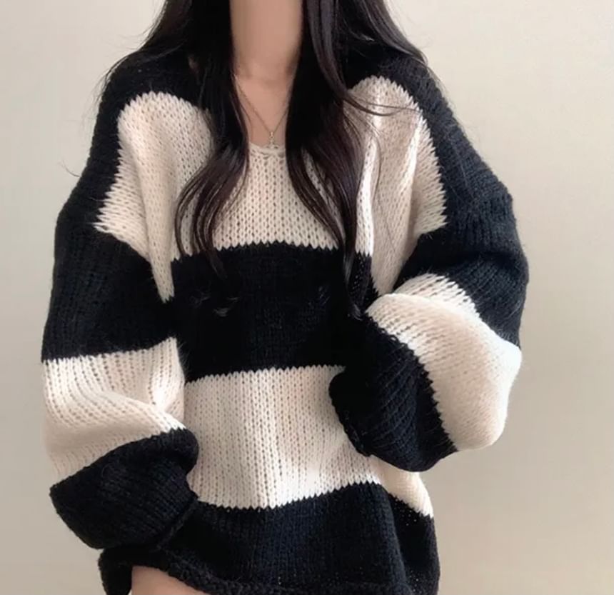 Oversized Striped Sweater with V-Neckline