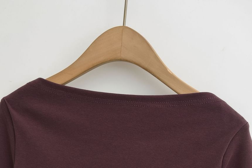 Plain Top with Boat Neckline and Elbow-Length Sleeves