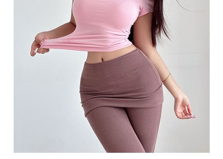 Padded Crop T-Shirt with Square Neck and Short Sleeves