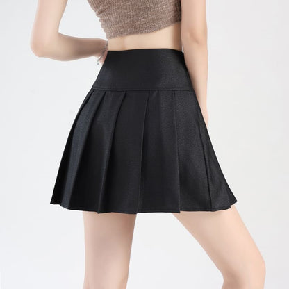 Plain Pleated Buckled Mini A-Line Skirt