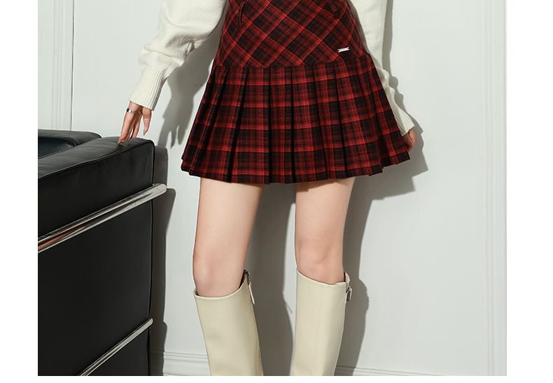 Plaid Pleated Mini A-Line Skirt