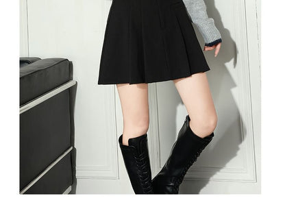 Plain Pleated Mini A-Line Skirt