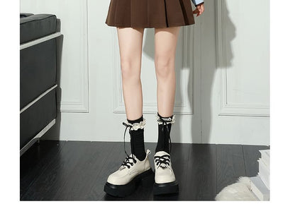 Plain Pleated Mini A-Line Skirt