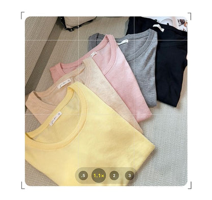 Crewneck Knit Top with Long Sleeves in Solid Color