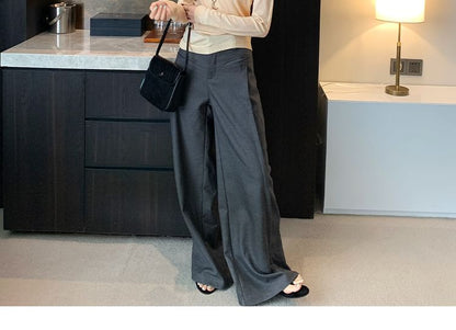 Crewneck Knit Top with Long Sleeves in Solid Color