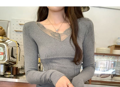 V-Neck Top with Lace Trim and Long Sleeves in Solid Color