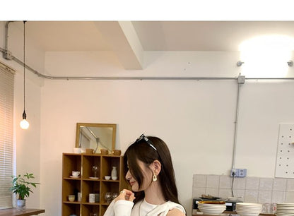 Cutout T-Shirt with Long Sleeves in Solid Color