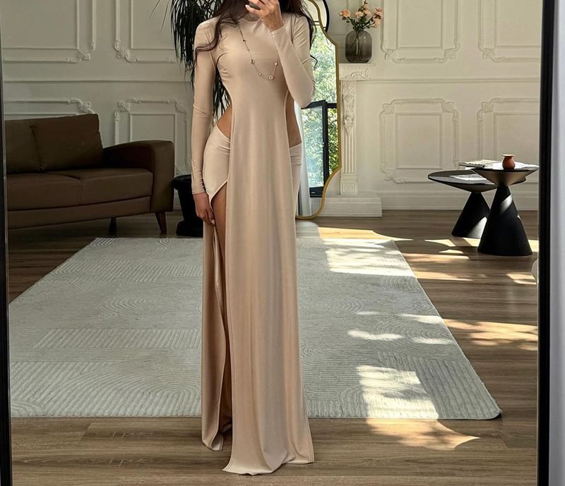 Set: Long-Sleeve Round Neck Plain Slit Maxi Dress + Maxi Skirt