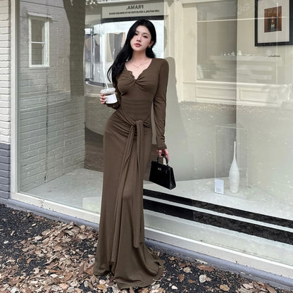 Long-Sleeve V-Neck Plain Knot Lace Trim Maxi Sheath Dress