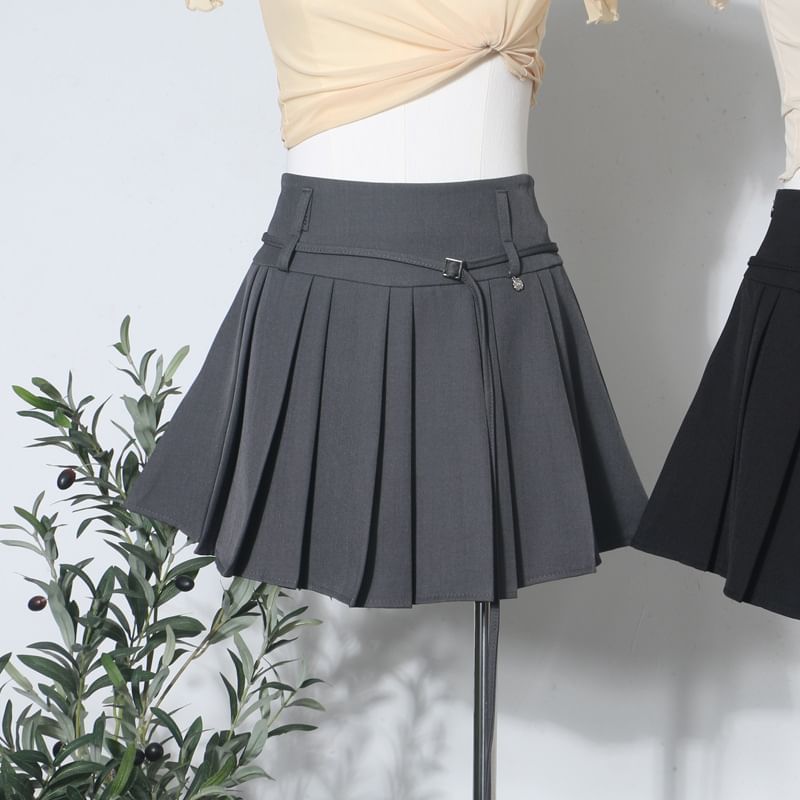 High Rise Belted Mini Pleated Skirt