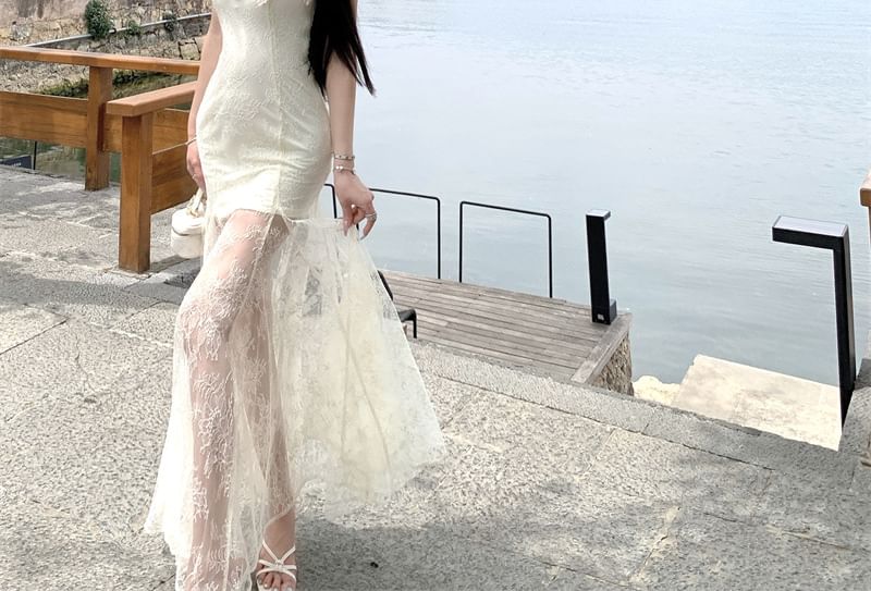 Spaghetti Strap V-Neck Lace Maxi A-Line Dress