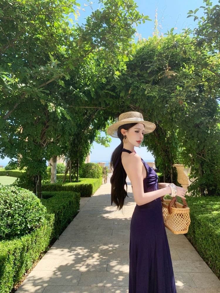 Sleeveless V-Neck Plain Maxi A-Line Dress