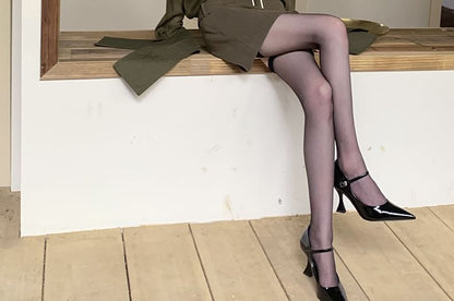 Bandeau with High-Waist Pencil Skirt and Cutout Puff-Sleeve Blouse Set