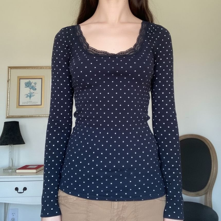 Dotted Slim-Fit Tee with Lace Trim and Scoop Neck