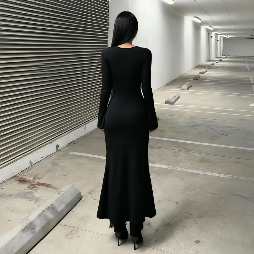 Long Sleeve Crew Neck Graphic Print Slit Maxi Dress