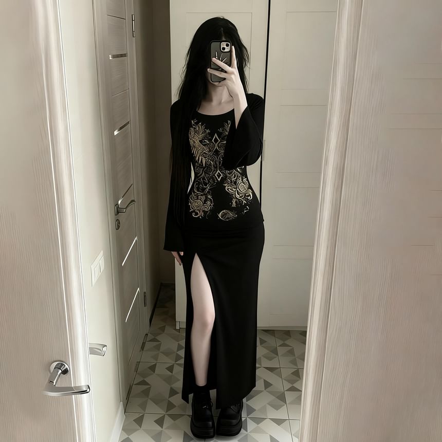 Long Sleeve Crew Neck Graphic Print Slit Maxi Dress