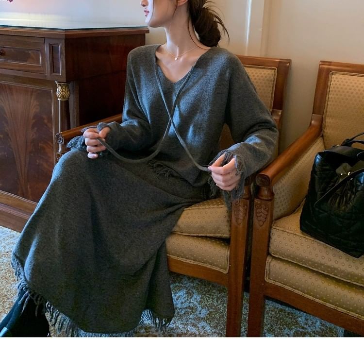 V-Neck Fringed Knit Top & High Rise Slit Midi Skirt Set