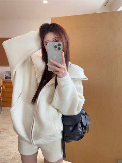Hooded Zip Cardigan / High Rise Knit Shorts / Drawstring Rise Striped Wide Leg Pants