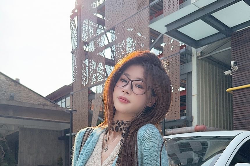 Mock Two-Piece V-Neck Two Tone Cardigan