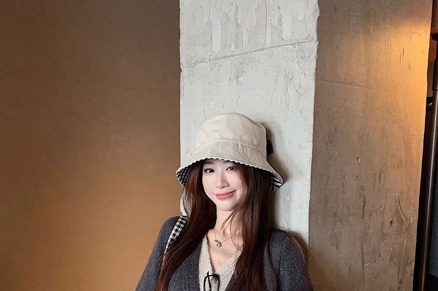 Mock Two-Piece V-Neck Two Tone Cardigan
