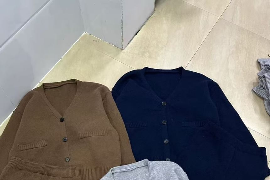 Set: V-Neck Plain Cardigan + Mid Rise Hot Pants