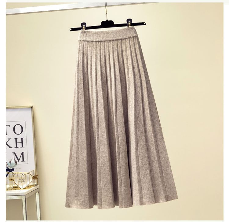 Solid Knit Pleated Midi Skirt High Rise