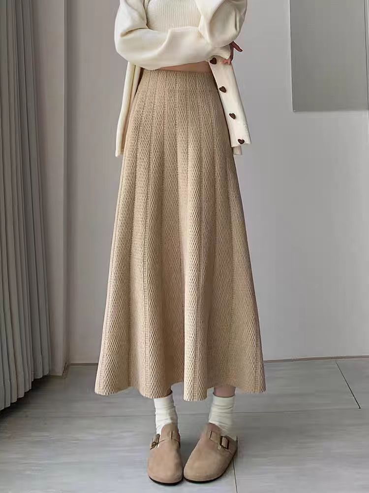 Solid Knit Midi A-Line Skirt High Rise