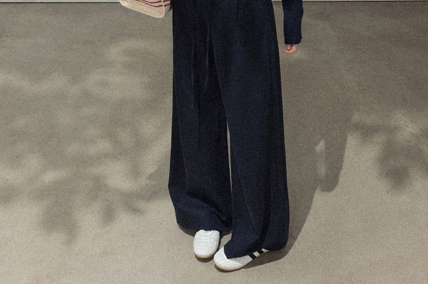 Plus Size Long-Sleeve Mock Two Piece Tee / High Rise Plain Wide Leg Pants