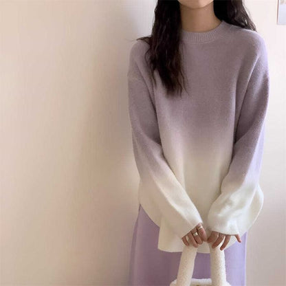 Crew Neck Sweater with Gradient Scoop Hem