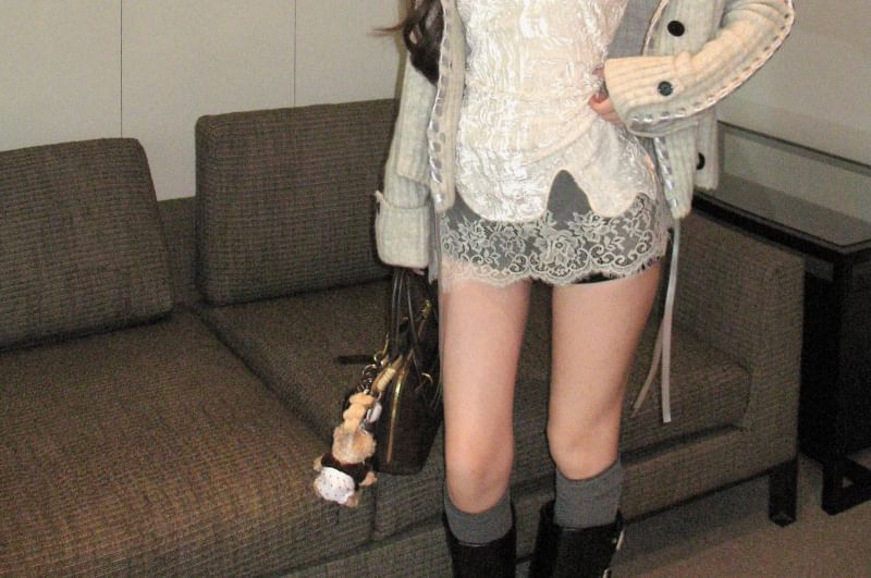 Sleeveless Lace Mini Dress / Plain Crop Cardigan