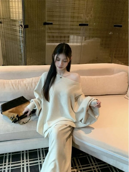 Sweater & Pencil Skirt Set - Batwing Sleeve, Boat Neck