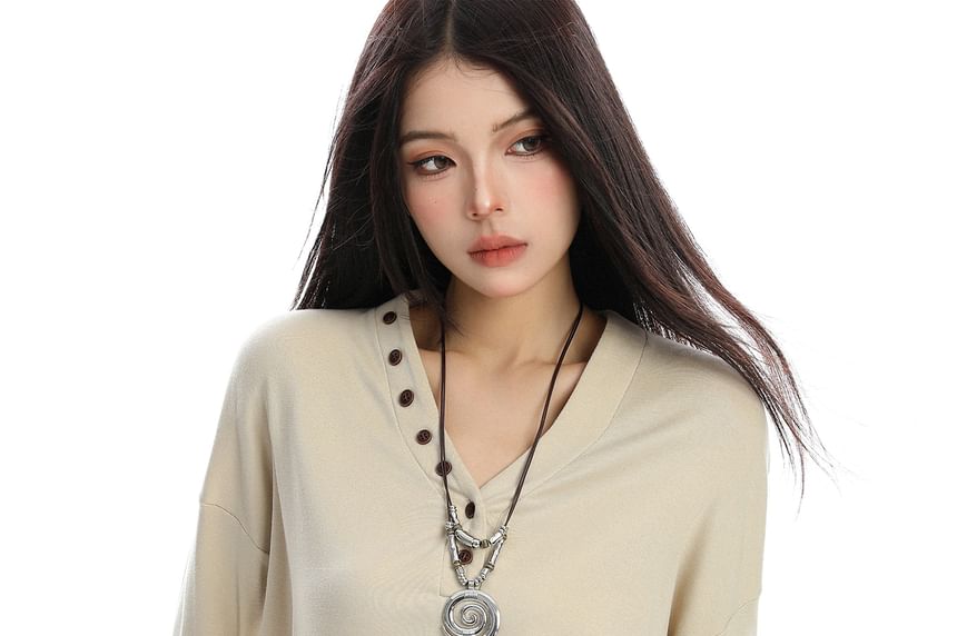 V-Neck Long-Sleeve Solid Basic Tee