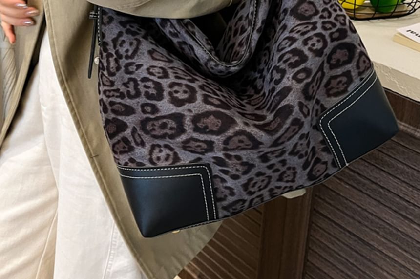 Leopard Print Shoulder Bag