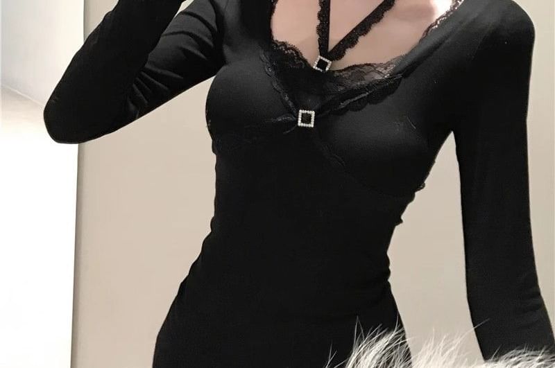 Halter Neck Lace Trim Long Sleeve Blouse