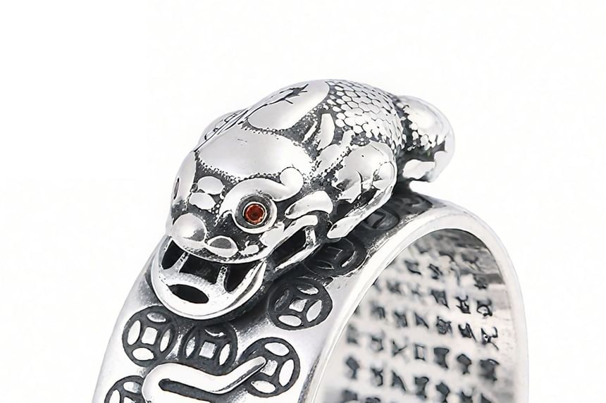 Sterling Silver Pixiu Engraved Ring