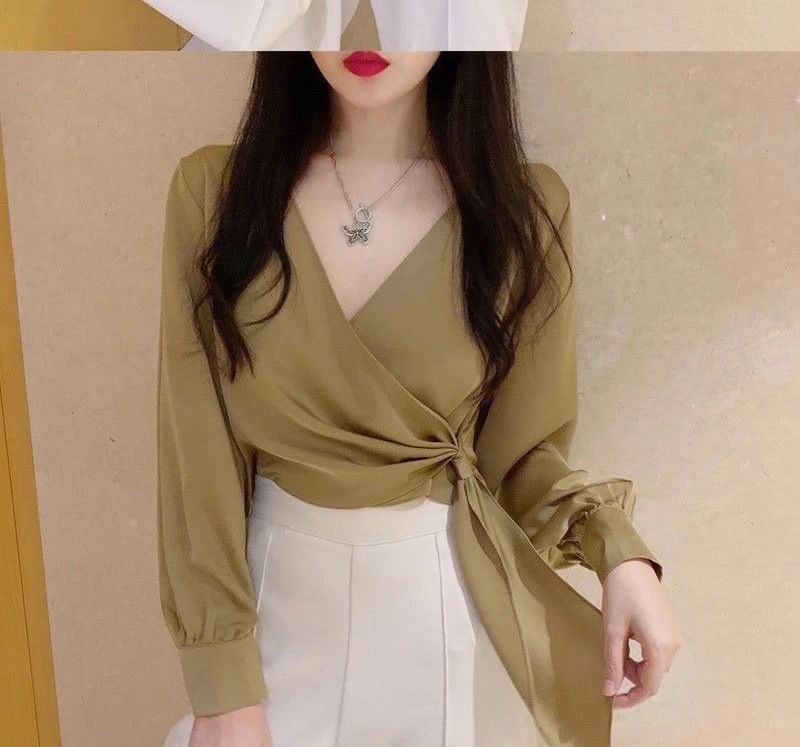 Cropped V-Neck Knot-Front Wrap Blouse with Long Sleeves