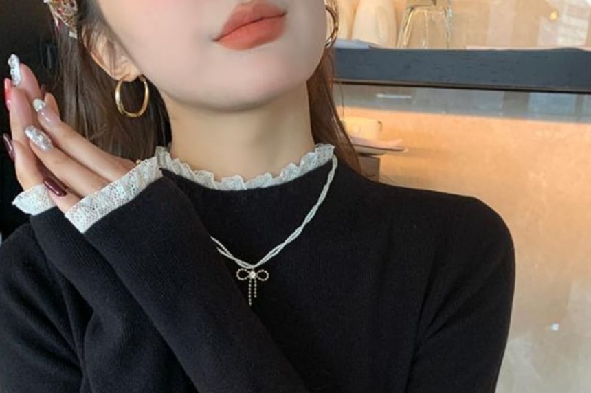 Mock Neck Lace Trim Slim Fit Knit Top